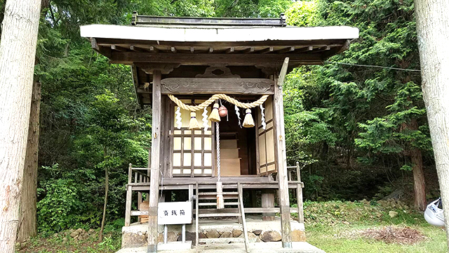 近所のお宮の改修工事に携わらせてもらいます